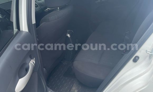 Acheter Occasion Voiture Toyota Auris Blanc à Douala, Littoral Cameroon Acheter Occasion Voiture Toyota Auris Blanc à Douala, Littoral Cameroon