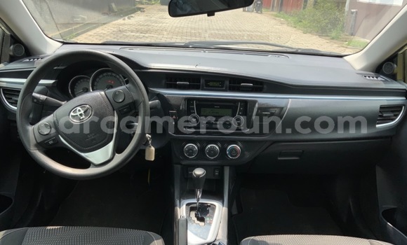 Acheter Occasion Voiture Toyota Corolla Blanc à Douala, Littoral Cameroon Acheter Occasion Voiture Toyota Corolla Blanc à Douala, Littoral Cameroon