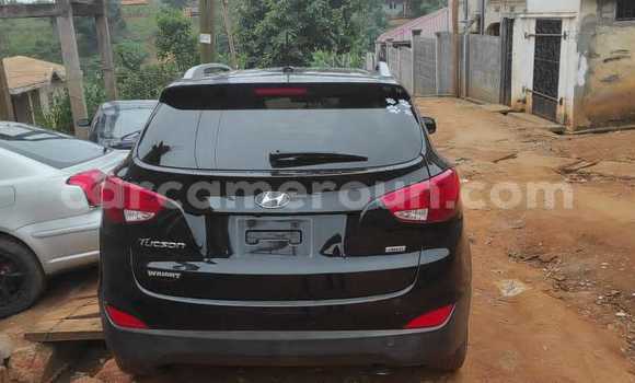 Sayi Na hannu Hyundai Tucson Black Mota in Yaounde a Babban Kamaru Sayi Na hannu Hyundai Tucson Black Mota in Yaounde a Babban Kamaru