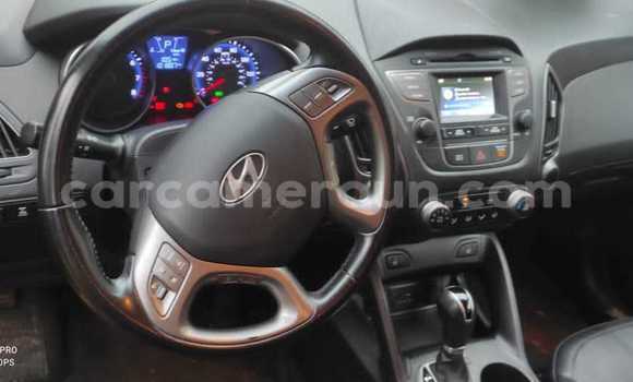 Sayi Na hannu Hyundai Tucson Black Mota in Yaounde a Babban Kamaru Sayi Na hannu Hyundai Tucson Black Mota in Yaounde a Babban Kamaru