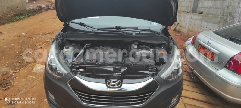 Big with watermark hyundai tucson central cameroon yaounde 8136