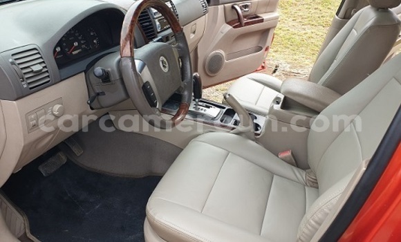 Sayi Sabo Kia Sorento Red Mota in Yaounde a Babban Kamaru Sayi Sabo Kia Sorento Red Mota in Yaounde a Babban Kamaru