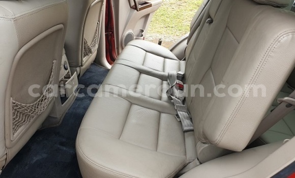 Sayi Sabo Kia Sorento Red Mota in Yaounde a Babban Kamaru Sayi Sabo Kia Sorento Red Mota in Yaounde a Babban Kamaru