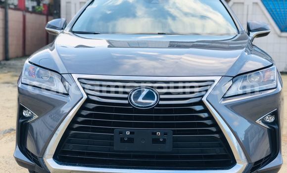 Sayi Imported Lexus RX 350 Azurfa Mota in Douala a Ƙasar Kamaru Sayi Imported Lexus RX 350 Azurfa Mota in Douala a Ƙasar Kamaru