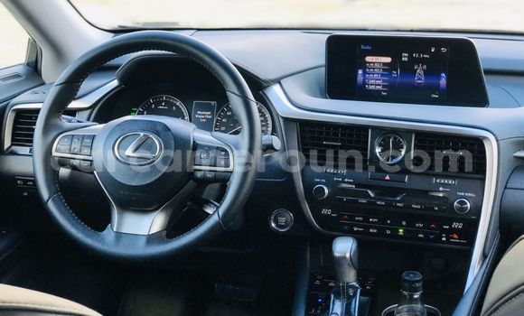 Sayi Imported Lexus RX 350 Azurfa Mota in Douala a Ƙasar Kamaru Sayi Imported Lexus RX 350 Azurfa Mota in Douala a Ƙasar Kamaru