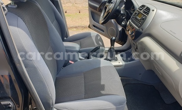 Acheter Neuf Voiture Toyota RAV4 Noir à Yaoundé, Central Cameroon Acheter Neuf Voiture Toyota RAV4 Noir à Yaoundé, Central Cameroon