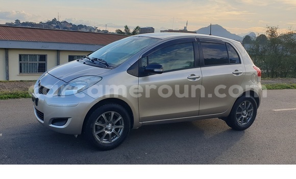Sayi Sabo Toyota Yaris Sauran Mota in Yaounde a Babban Kamaru Sayi Sabo Toyota Yaris Sauran Mota in Yaounde a Babban Kamaru