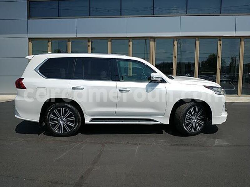 Big with watermark lexus lx 570 central cameroon yaounde 8187