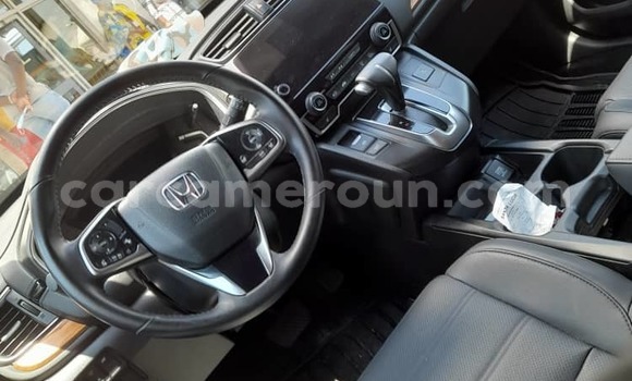 Sayi Imported Honda CR–V Blue Mota in Douala a Ƙasar Kamaru Sayi Imported Honda CR–V Blue Mota in Douala a Ƙasar Kamaru