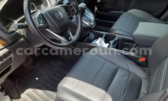 Sayi Imported Honda CR–V Blue Mota in Douala a Ƙasar Kamaru Sayi Imported Honda CR–V Blue Mota in Douala a Ƙasar Kamaru