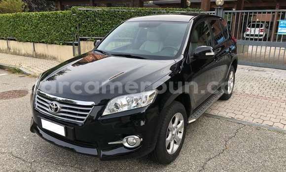 Sayi Na hannu Toyota RAV4 Black Mota in Akonolinga a Babban Kamaru Sayi Na hannu Toyota RAV4 Black Mota in Akonolinga a Babban Kamaru