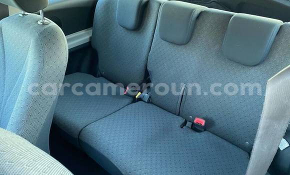 Buy Used Toyota Yaris Blue Car in Douala in Littoral Cameroon Buy Used Toyota Yaris Blue Car in Douala in Littoral Cameroon