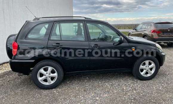 Acheter Occasion Voiture Toyota RAV4 Noir à Douala, Littoral Cameroon Acheter Occasion Voiture Toyota RAV4 Noir à Douala, Littoral Cameroon