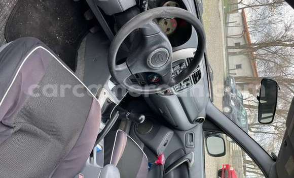 Acheter Occasion Voiture Toyota RAV4 Noir à Douala, Littoral Cameroon Acheter Occasion Voiture Toyota RAV4 Noir à Douala, Littoral Cameroon