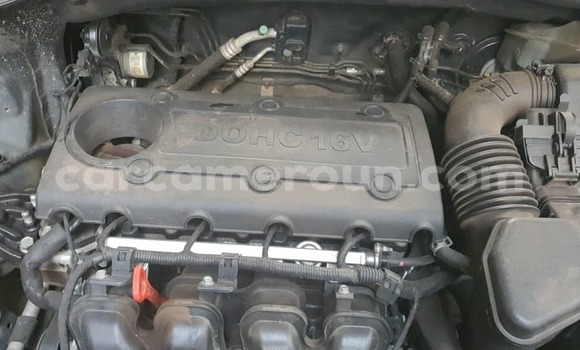 Buy Used Hyundai Santa Fe Silver Car in Douala in Littoral Cameroon Buy Used Hyundai Santa Fe Silver Car in Douala in Littoral Cameroon