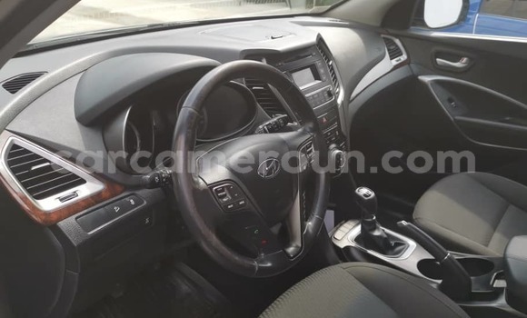 Buy Used Hyundai Santa Fe Silver Car in Douala in Littoral Cameroon Buy Used Hyundai Santa Fe Silver Car in Douala in Littoral Cameroon