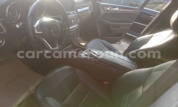 Acheter Neuf Voiture Mercedes-Benz GLC 250D Gris à Douala, Littoral Cameroon Acheter Neuf Voiture Mercedes-Benz GLC 250D Gris à Douala, Littoral Cameroon