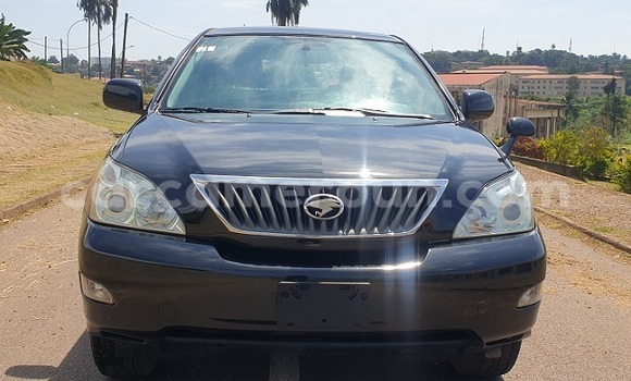 Sayi Sabo Toyota Harrier Black Mota in Yaounde a Babban Kamaru Sayi Sabo Toyota Harrier Black Mota in Yaounde a Babban Kamaru