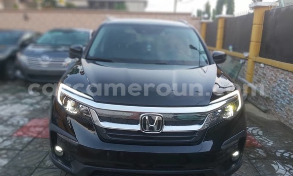 Sayi Imported Honda Pilot Black Mota in Douala a Ƙasar Kamaru