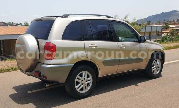 Acheter Neuf Voiture Toyota RAV4 Autre à Yaoundé, Central Cameroon Acheter Neuf Voiture Toyota RAV4 Autre à Yaoundé, Central Cameroon