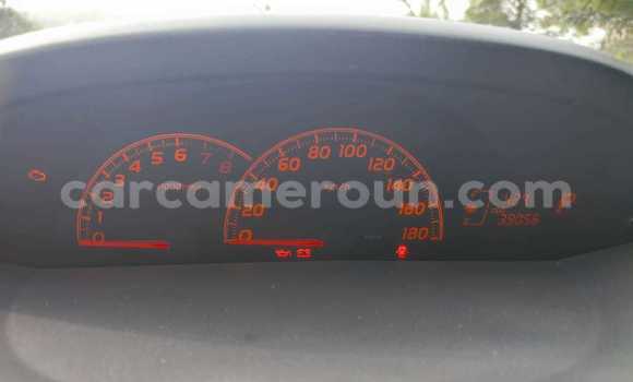 Sayi Sabo Toyota Yaris Azurfa Mota in Douala a Ƙasar Kamaru Sayi Sabo Toyota Yaris Azurfa Mota in Douala a Ƙasar Kamaru