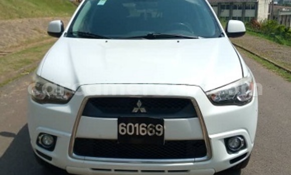 Buy New Mitsubishi RVR White Car in Yaounde in Central Cameroon Buy New Mitsubishi RVR White Car in Yaounde in Central Cameroon