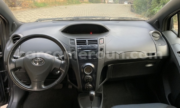 Acheter Occasion Voiture Toyota Vitz Gris à Douala, Littoral Cameroon Acheter Occasion Voiture Toyota Vitz Gris à Douala, Littoral Cameroon