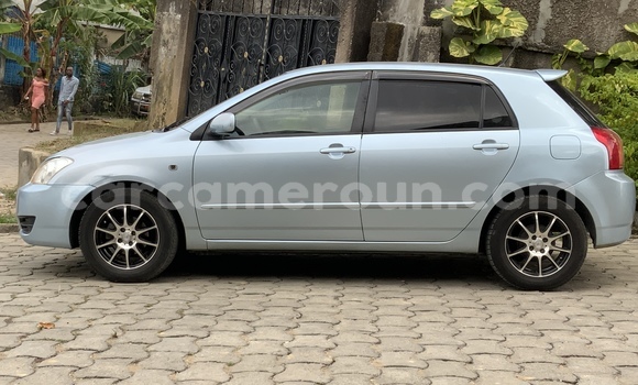 Acheter Occasion Voiture Toyota Runx Bleu à Douala, Littoral Cameroon Acheter Occasion Voiture Toyota Runx Bleu à Douala, Littoral Cameroon