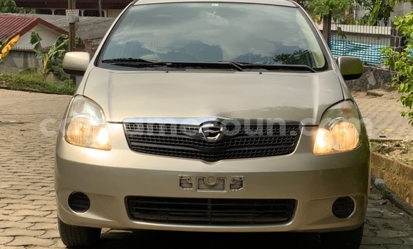 Acheter Occasion Voiture Toyota Spacio Beige à Douala, Littoral Cameroon Acheter Occasion Voiture Toyota Spacio Beige à Douala, Littoral Cameroon