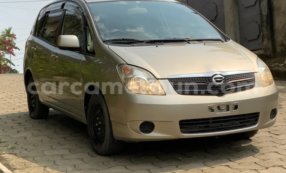 Acheter Occasion Voiture Toyota Spacio Beige à Douala, Littoral Cameroon Acheter Occasion Voiture Toyota Spacio Beige à Douala, Littoral Cameroon