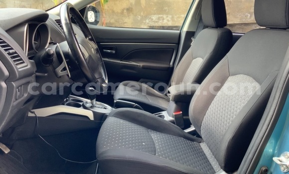 Acheter Occasion Voiture Mitsubishi RVR Bleu à Douala, Littoral Cameroon Acheter Occasion Voiture Mitsubishi RVR Bleu à Douala, Littoral Cameroon