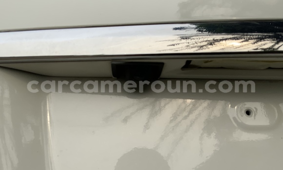 Acheter Occasion Voiture Toyota Vanguard Blanc à Douala, Littoral Cameroon Acheter Occasion Voiture Toyota Vanguard Blanc à Douala, Littoral Cameroon