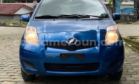Acheter Occasion Voiture Toyota Vitz Bleu à Douala, Littoral Cameroon Acheter Occasion Voiture Toyota Vitz Bleu à Douala, Littoral Cameroon