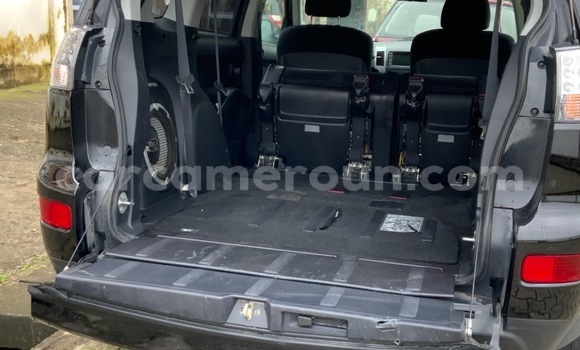 Sayi Na hannu Mitsubishi Outlander Black Mota in Douala a Ƙasar Kamaru Sayi Na hannu Mitsubishi Outlander Black Mota in Douala a Ƙasar Kamaru