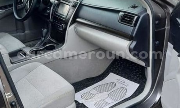 Acheter Neuf Voiture Toyota Camry Gris à Douala, Littoral Cameroon Acheter Neuf Voiture Toyota Camry Gris à Douala, Littoral Cameroon