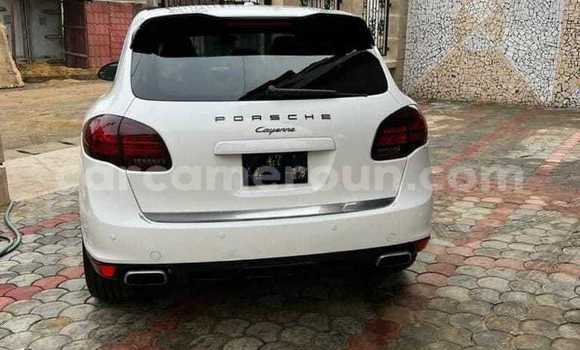 Acheter Neuf Voiture Porsche Cayenne Blanc à Douala, Littoral Cameroon Acheter Neuf Voiture Porsche Cayenne Blanc à Douala, Littoral Cameroon