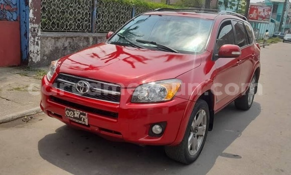 Sayi Sabo Toyota RAV4 Red Mota in Douala a Ƙasar Kamaru Sayi Sabo Toyota RAV4 Red Mota in Douala a Ƙasar Kamaru