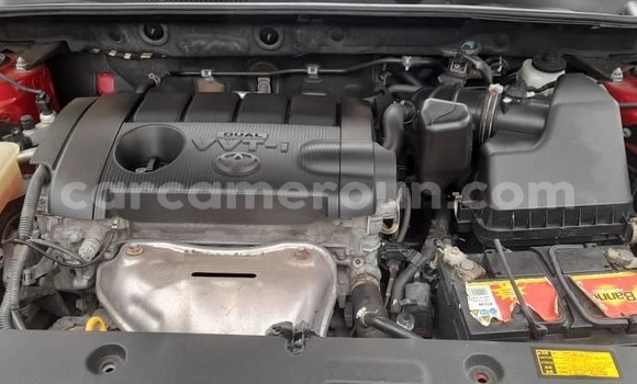 Sayi Sabo Toyota RAV4 Red Mota in Douala a Ƙasar Kamaru Sayi Sabo Toyota RAV4 Red Mota in Douala a Ƙasar Kamaru