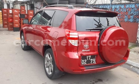 Sayi Sabo Toyota RAV4 Red Mota in Douala a Ƙasar Kamaru Sayi Sabo Toyota RAV4 Red Mota in Douala a Ƙasar Kamaru