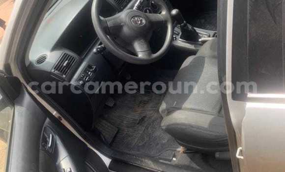 Sayi Sabo Toyota Corolla Sauran Mota in Douala a Ƙasar Kamaru Sayi Sabo Toyota Corolla Sauran Mota in Douala a Ƙasar Kamaru