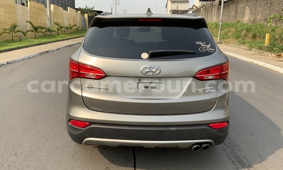 Acheter Occasion Voiture Hyundai Santa Fe Gris à Douala, Littoral Cameroon Acheter Occasion Voiture Hyundai Santa Fe Gris à Douala, Littoral Cameroon