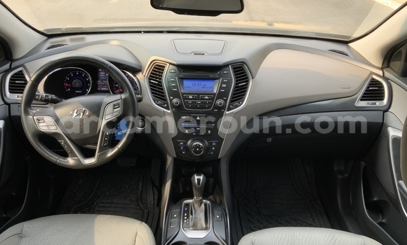 Acheter Occasion Voiture Hyundai Santa Fe Gris à Douala, Littoral Cameroon Acheter Occasion Voiture Hyundai Santa Fe Gris à Douala, Littoral Cameroon