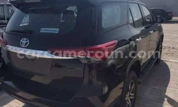 Acheter Neuf Voiture Toyota Fortuner Blanc à Douala, Littoral Cameroon Acheter Neuf Voiture Toyota Fortuner Blanc à Douala, Littoral Cameroon
