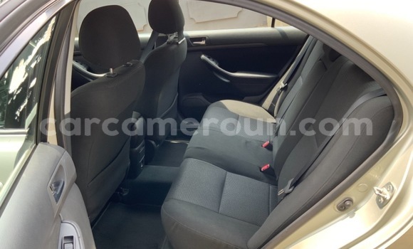 Acheter Occasion Voiture Toyota Avensis Gris à Douala, Littoral Cameroon Acheter Occasion Voiture Toyota Avensis Gris à Douala, Littoral Cameroon