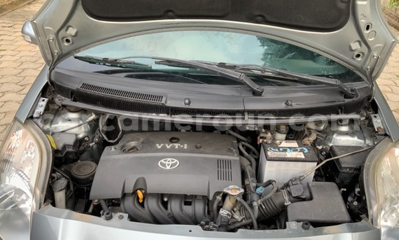 Acheter Occasion Voiture Toyota Vitz Gris à Douala, Littoral Cameroon Acheter Occasion Voiture Toyota Vitz Gris à Douala, Littoral Cameroon