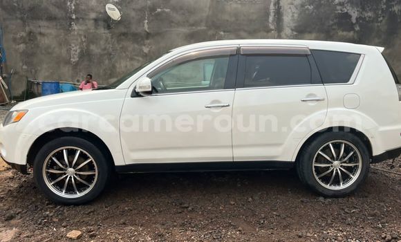 Acheter Occasion Voiture Mitsubishi Outlander Blanc à Douala, Littoral Cameroon Acheter Occasion Voiture Mitsubishi Outlander Blanc à Douala, Littoral Cameroon