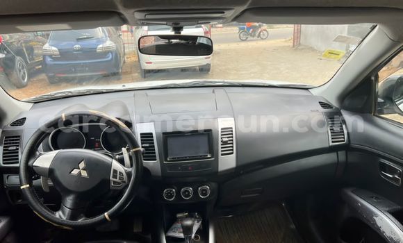 Acheter Occasion Voiture Mitsubishi Outlander Blanc à Douala, Littoral Cameroon Acheter Occasion Voiture Mitsubishi Outlander Blanc à Douala, Littoral Cameroon