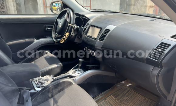 Acheter Occasion Voiture Mitsubishi Outlander Blanc à Douala, Littoral Cameroon Acheter Occasion Voiture Mitsubishi Outlander Blanc à Douala, Littoral Cameroon