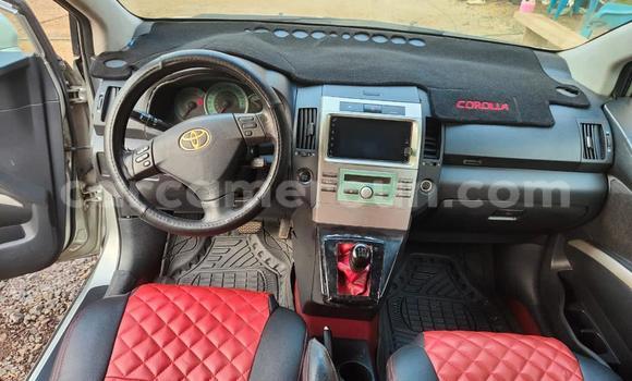 Acheter Occasion Voiture Toyota Corolla Verso Gris à Douala, Littoral Cameroon Acheter Occasion Voiture Toyota Corolla Verso Gris à Douala, Littoral Cameroon