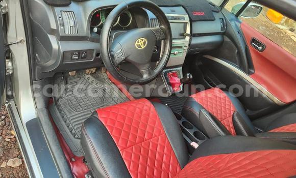 Acheter Occasion Voiture Toyota Corolla Verso Gris à Douala, Littoral Cameroon Acheter Occasion Voiture Toyota Corolla Verso Gris à Douala, Littoral Cameroon